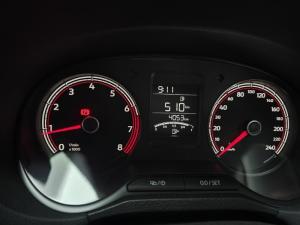 Volkswagen Polo Vivo hatch 1.4 Life - Image 12