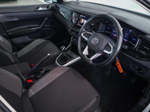 Volkswagen Polo hatch 1.0TSI Life manual - Image 15