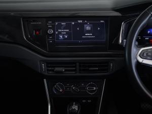 Volkswagen Polo hatch 1.0TSI Life auto - Image 19