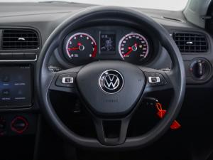 Volkswagen Polo Vivo hatch 1.4 Life - Image 16