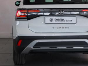 Volkswagen T-Cross 1.0TSI manual - Image 11