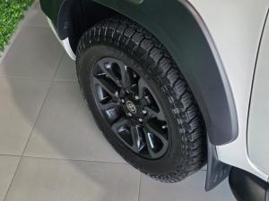 Toyota Hilux 2.8GD-6 Xtra cab Legend manual - Image 10