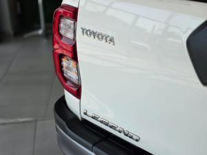 Toyota Hilux 2.8GD-6 Xtra cab Legend manual - Image 7