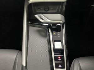 MG ZS Pro 1.5T Luxury - Image 13
