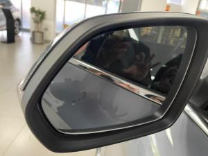 MG ZS Pro 1.5T Luxury - Image 22