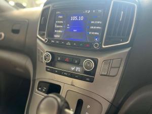 Hyundai H-1 2.5 Crdi A/T/ 2.5 Elite automatic - Image 17
