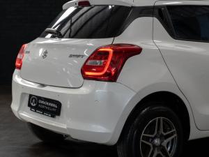 Suzuki Swift 1.2 GL manual - Image 15