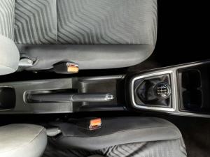 Suzuki Swift 1.2 GL manual - Image 22