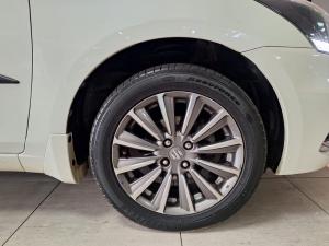 Suzuki Ciaz 1.5 GLX manual - Image 2