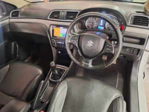 Suzuki Ciaz 1.5 GLX manual - Image 8