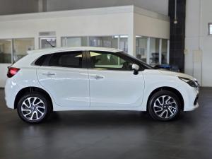 Suzuki Baleno 1.5 GLX auto - Image 10