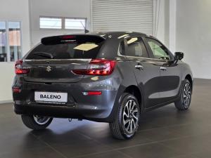 Suzuki Baleno 1.5 GLX manual - Image 9