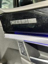 Volkswagen Touareg V6 TDI Executive R-Line - Image 14