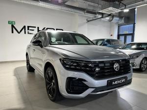 Volkswagen Touareg V6 TDI Executive R-Line - Image 1