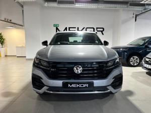 Volkswagen Touareg V6 TDI Executive R-Line - Image 3