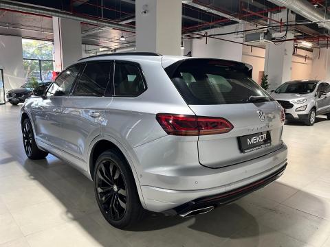 Image Volkswagen Touareg V6 TDI Executive R-Line