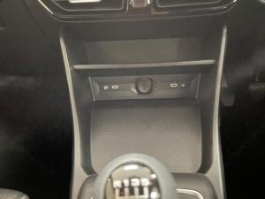 MG MG3 1.5 Comfort manual - Image 14