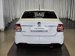 Volkswagen Polo sedan 1.4 Comfortline - Image 20