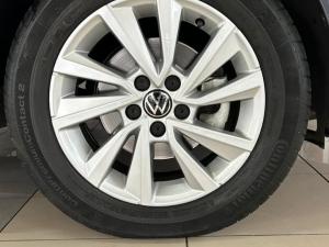 Volkswagen Polo Vivo hatch 1.6 Life - Image 11