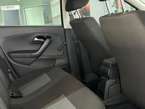 Volkswagen Polo Vivo hatch 1.6 Life - Image 13