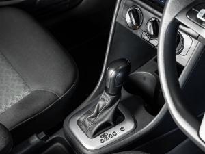 Volkswagen Polo Vivo hatch 1.6 Life - Image 13