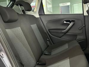 Volkswagen Polo Vivo hatch 1.6 Life - Image 16