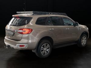Ford Everest 2.0Bi-Turbo XLT - Image 4