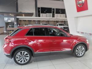 Volkswagen T-Roc 2.0TSI 4Motion Design - Image 11
