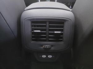Volkswagen T-Roc 2.0TSI 4Motion Design - Image 28