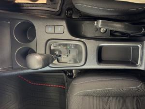 Toyota Hilux 2.4GD-6 Xtra cab Raider auto - Image 12