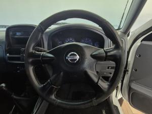 Nissan NP300 Hardbody 2.5TDi Hi-rider - Image 8