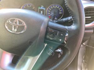 Toyota Hilux 2.8GD-6 double cab Raider auto - Image 10