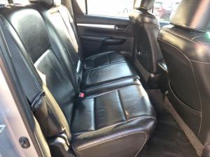 Toyota Hilux 2.8GD-6 double cab Raider auto - Image 17