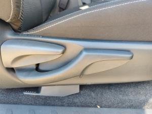 Toyota Hilux 2.4GD-6 Xtra cab Raider manual - Image 19