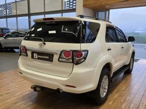 Toyota Fortuner 2.5D-4D - Image 2