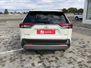 Toyota RAV4 2.0 VX - Image 5