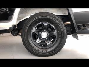 Toyota Land Cruiser 76 2.8GD-6 station wagon LX auto - Image 19