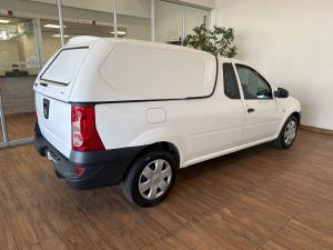 Nissan NP200 1.6i safety pack (aircon) - Image 2