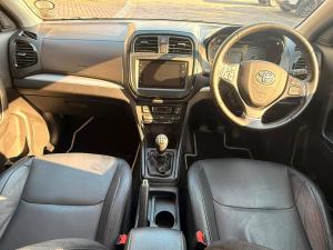 Toyota Urban Cruiser 1.5 XR - Image 6
