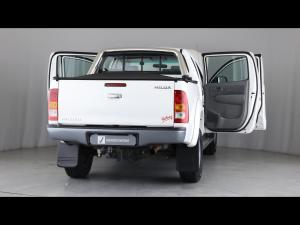 Toyota Hilux 2.7 double cab Raider - Image 24