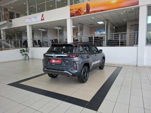 Toyota Urban Cruiser 1.5 XR manual - Image 2