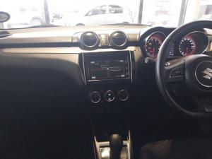 Suzuki Swift 1.2 GLX auto - Image 15
