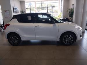 Suzuki Swift 1.2 GLX auto - Image 3