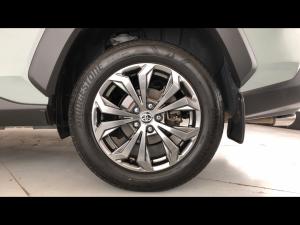 Toyota RAV4 2.0 GX-R AWD - Image 19