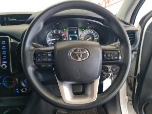 Toyota Hilux 2.4GD-6 double cab 4x4 Raider auto - Image 8