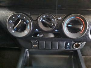 Toyota Hilux 2.4GD-6 double cab 4x4 Raider auto - Image 15