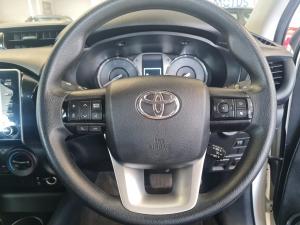 Toyota Hilux 2.4GD-6 double cab 4x4 Raider auto - Image 8