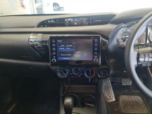 Toyota Hilux 2.4GD-6 double cab 4x4 Raider auto - Image 14