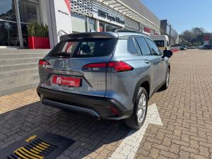 Toyota Corolla Cross 1.8 Hybrid XS - Image 2