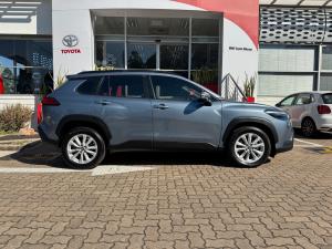 Toyota Corolla Cross 1.8 Hybrid XS - Image 3